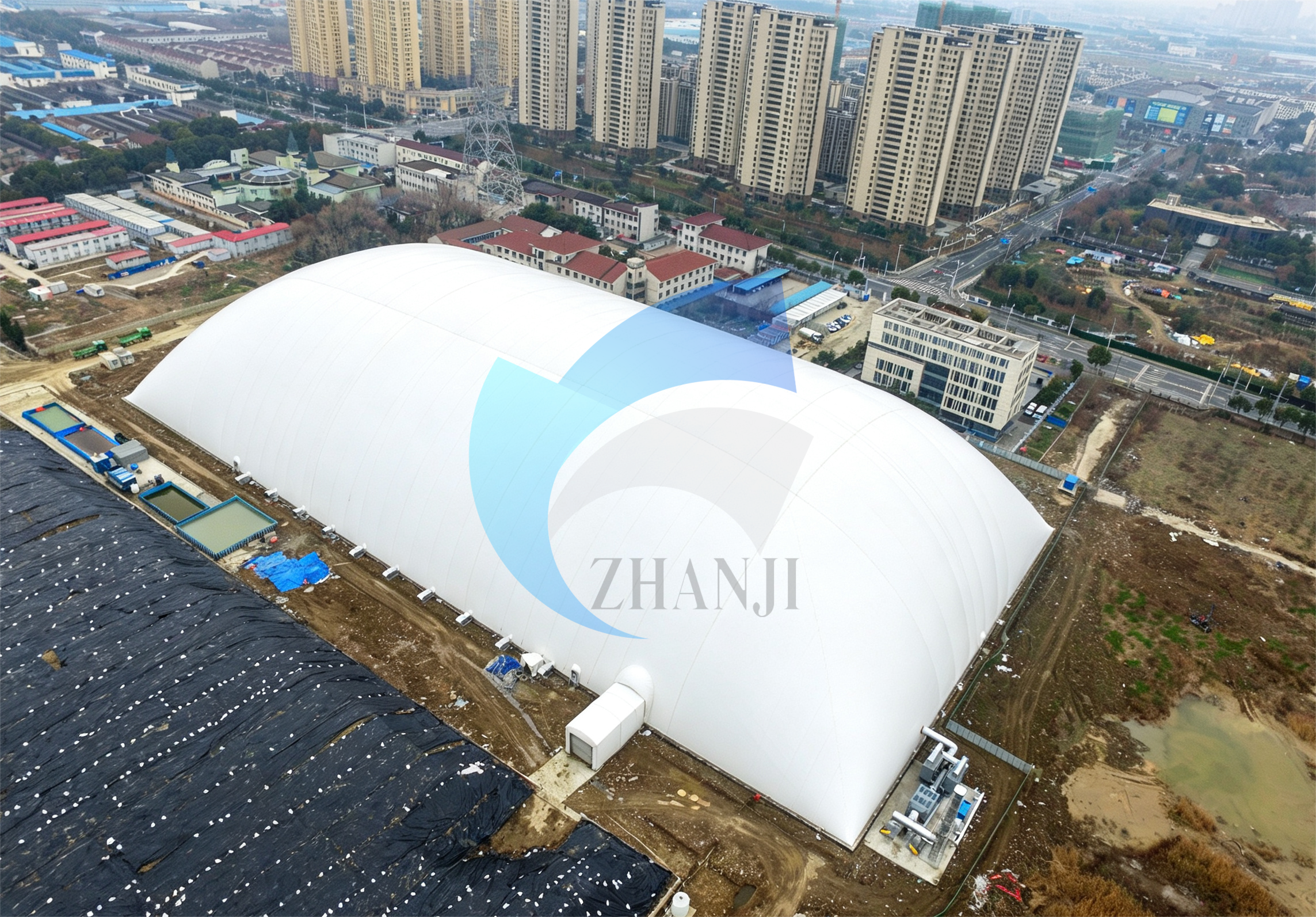 东方化工土壤修复气膜大棚